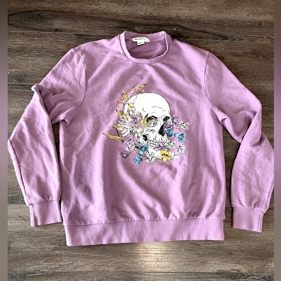 Eleven Paris Skull and flowers Lilac Sweatshirt size large - Picture 1 of 5